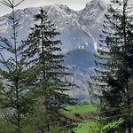 Nad Potokiem W Gorach